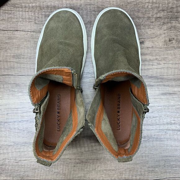 Lucky Brand~Bayleah3~Womens Ivy Green Oiled Suede~High Top Sneakers - Picture 6 of 9